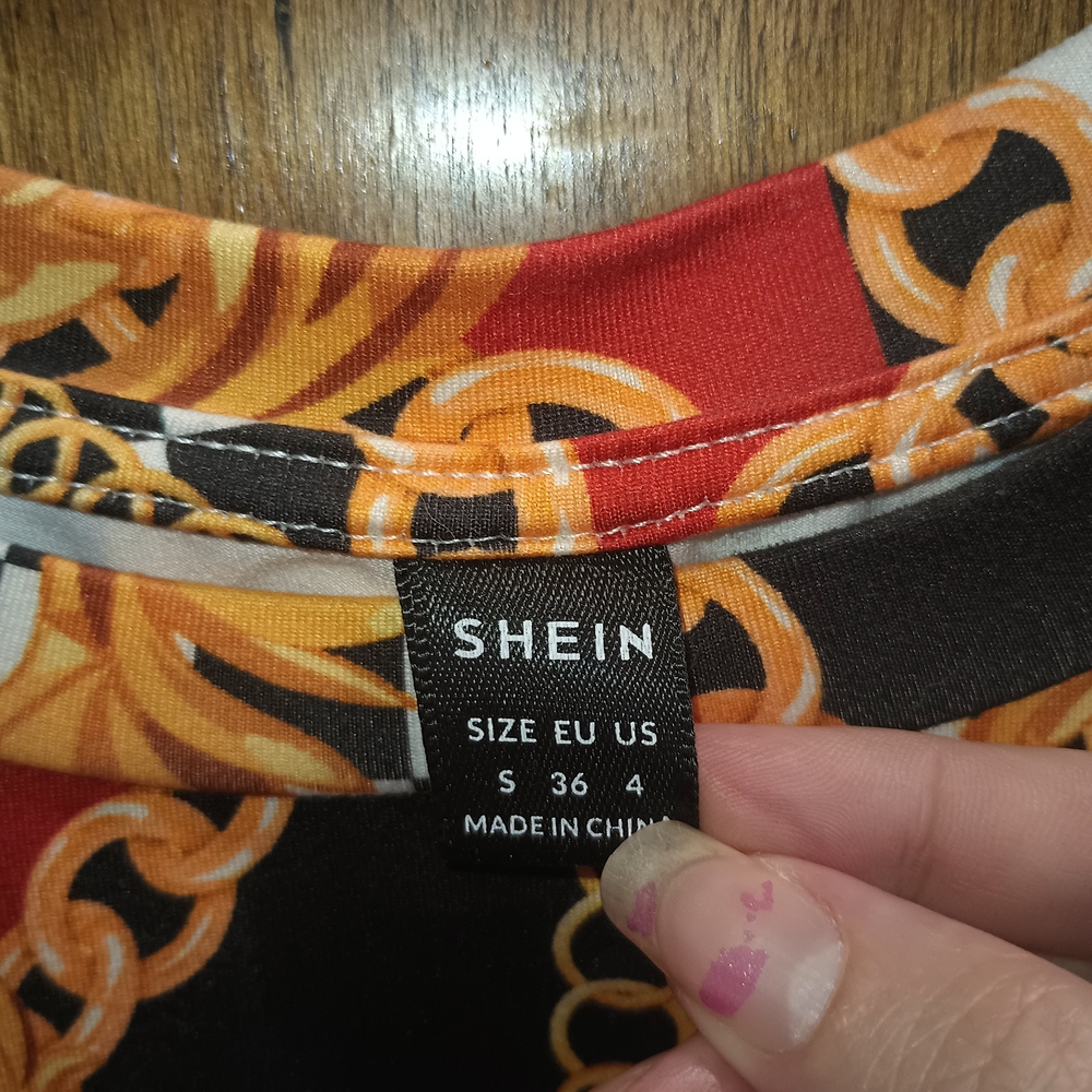 SHEIN Multicolor Chain Pattern Top - Picture 2 of 3